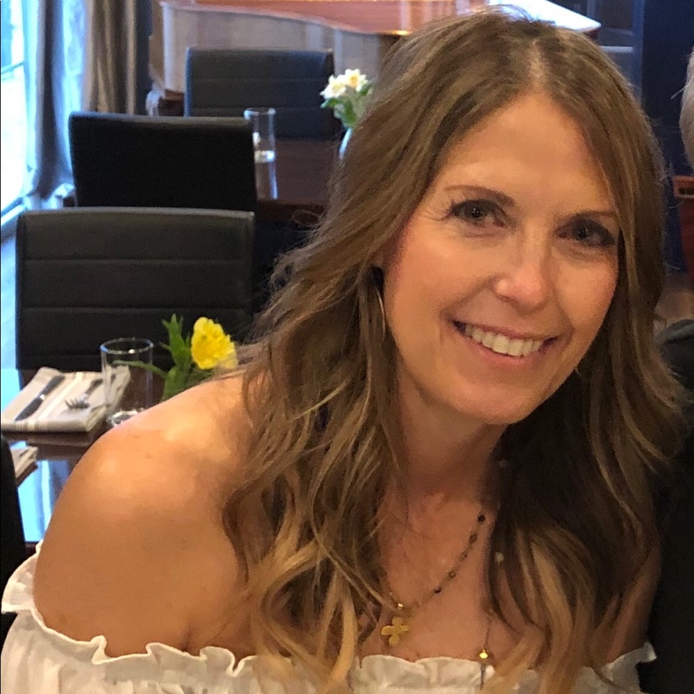 Meet your Posher, Denise